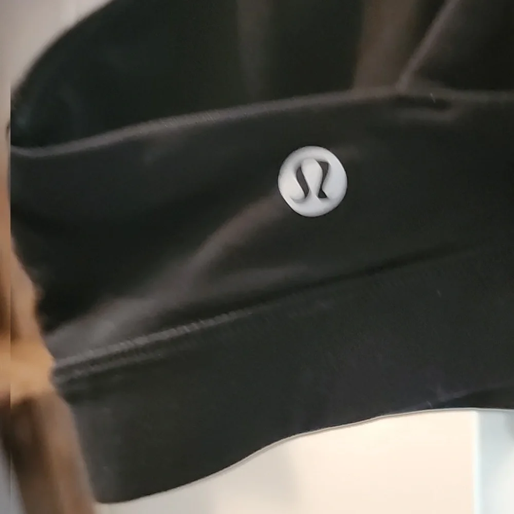 Lululemon Black Racerback Sports Bra - Picture 3 of 3